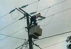 SONELEC : Des milliards dépensés, toujours plus de coupures